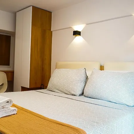 N'baz Apartment, * 골렘