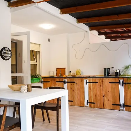 N'baz Apartment, Apartamento